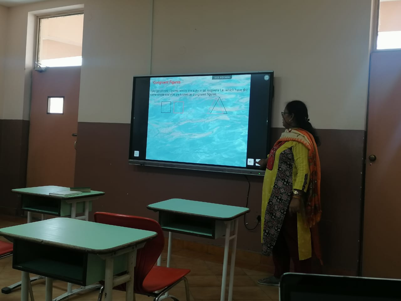 Elevating Classroom Excellence: A Micro-Teaching Session by the Mathematics Department